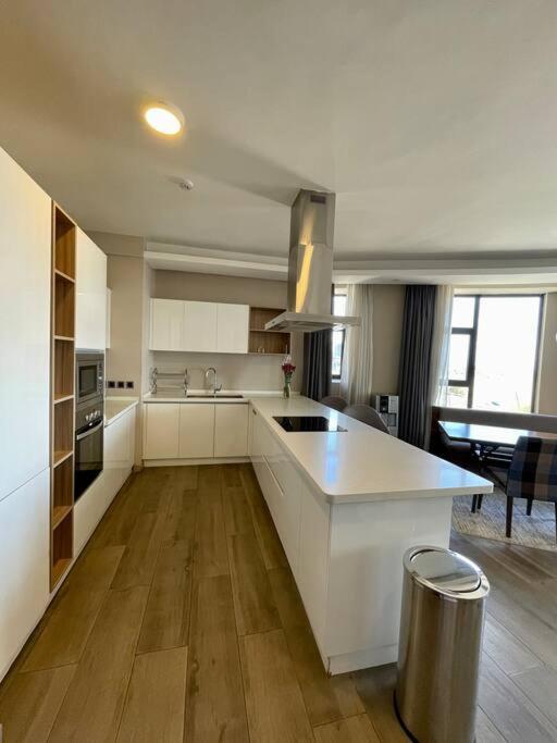 A Scenic Escape Within Nairobi Appartement Buitenkant foto