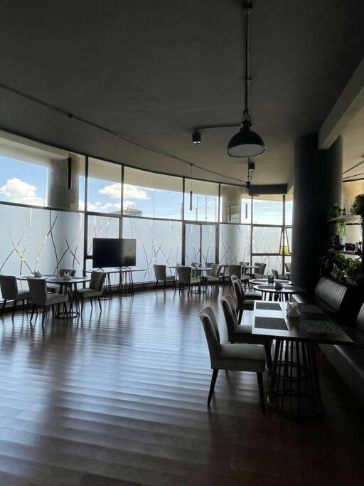 A Scenic Escape Within Nairobi Appartement Buitenkant foto