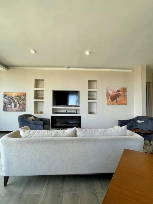 A Scenic Escape Within Nairobi Appartement Buitenkant foto