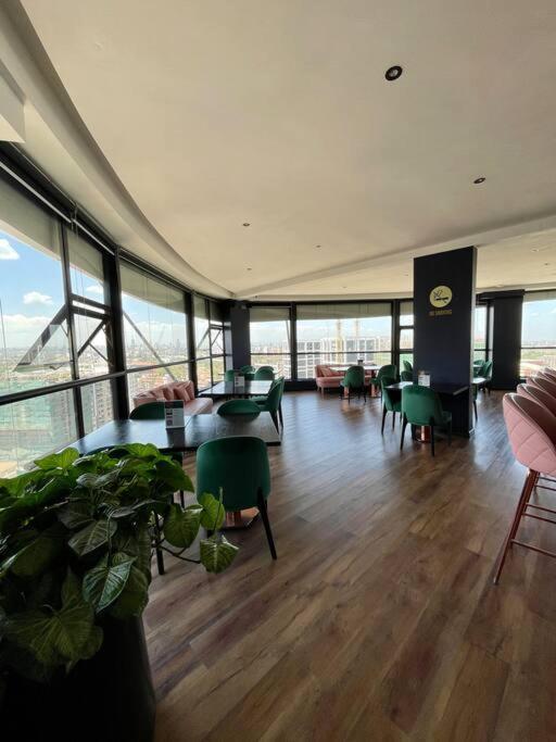 A Scenic Escape Within Nairobi Appartement Buitenkant foto